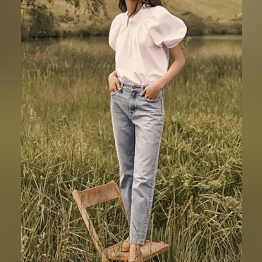 J.Crew - High Rise Straight Leg Jeans, Size 26 (Scuttle Light Wash) Style BA656 - Picture 6 of 6